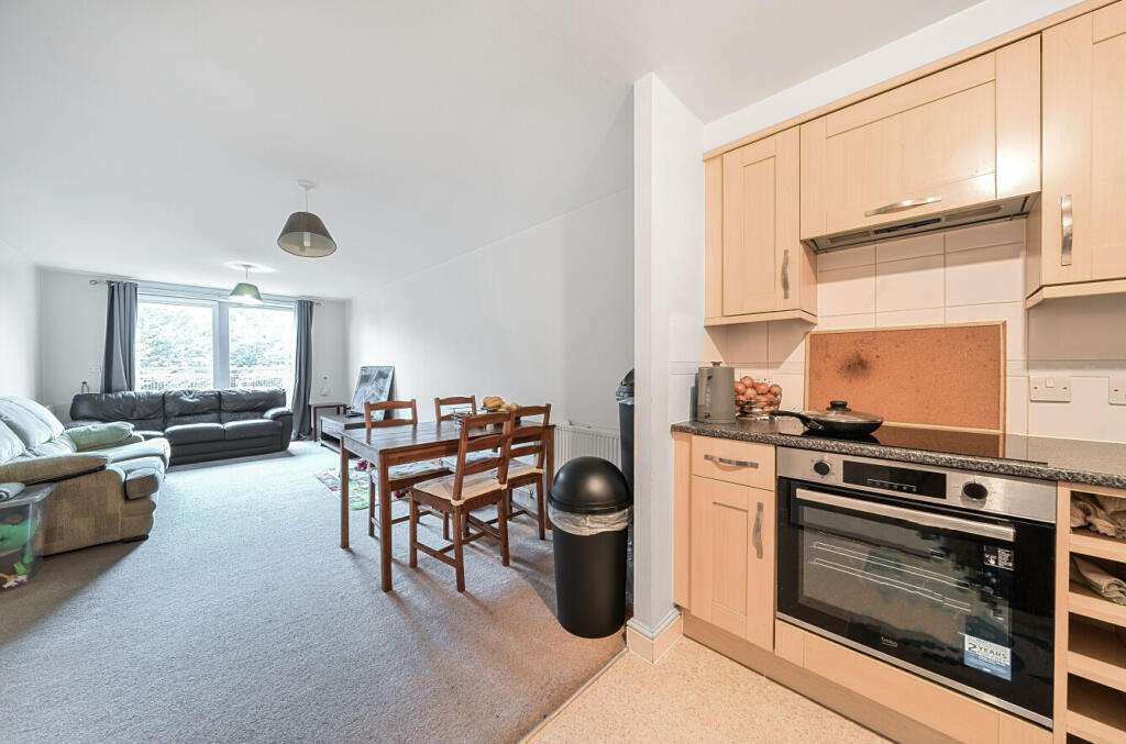 1287642-14-683828...