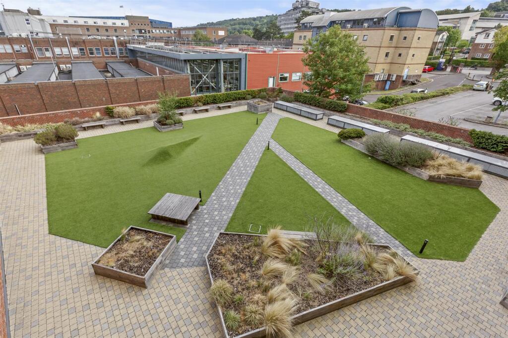 Communal Grounds