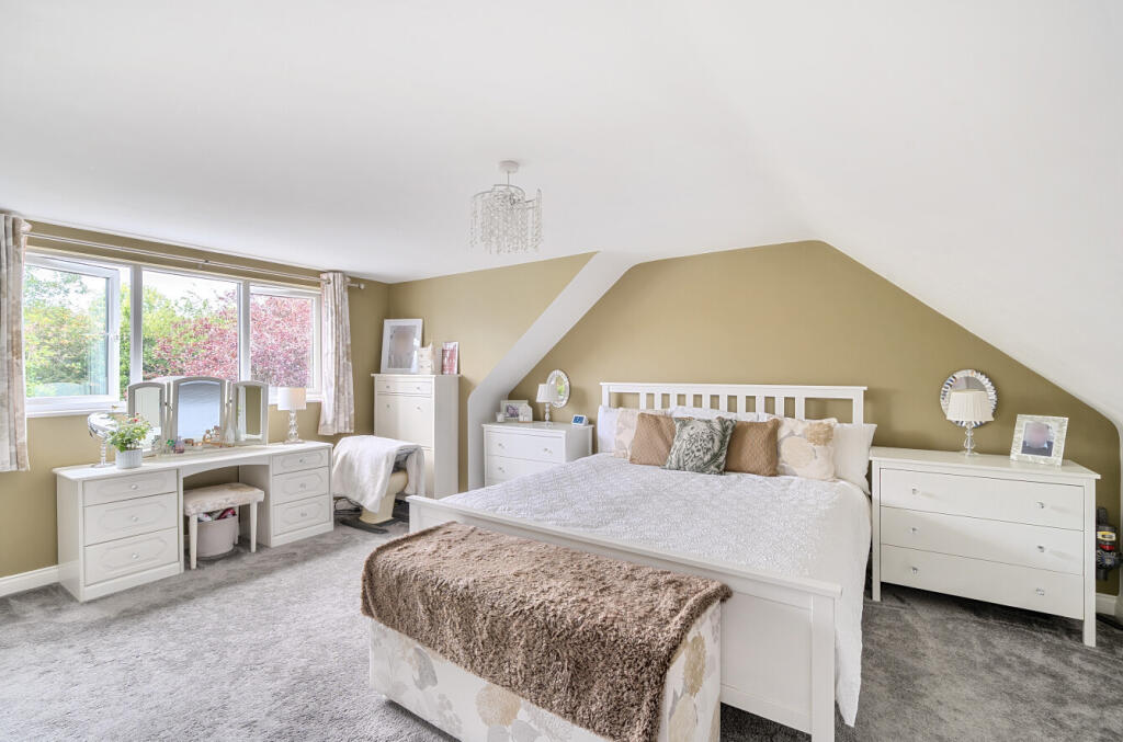 1334866-6-689473e...