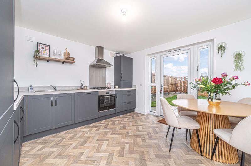 Dining Kitchen