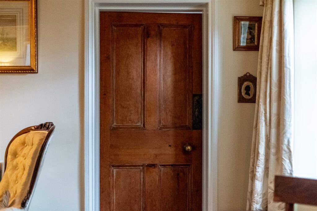 Constables -Church Farm House-70.jpg