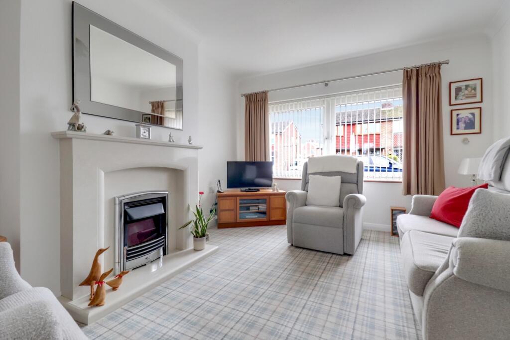 3- Julia Michel EweMove Pontefract