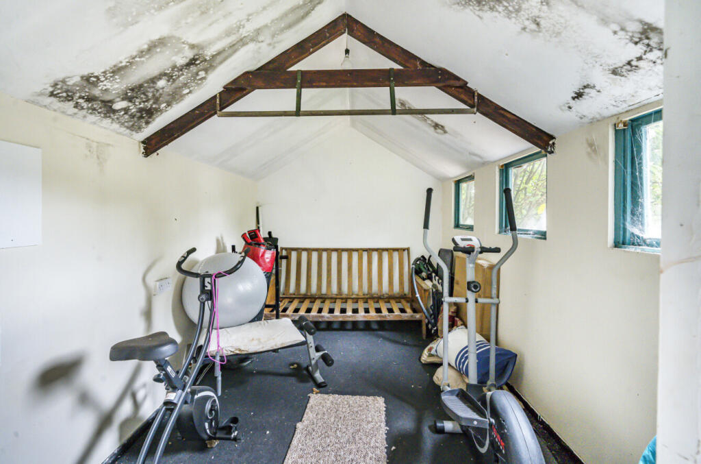 1324439-3-6877bc9...