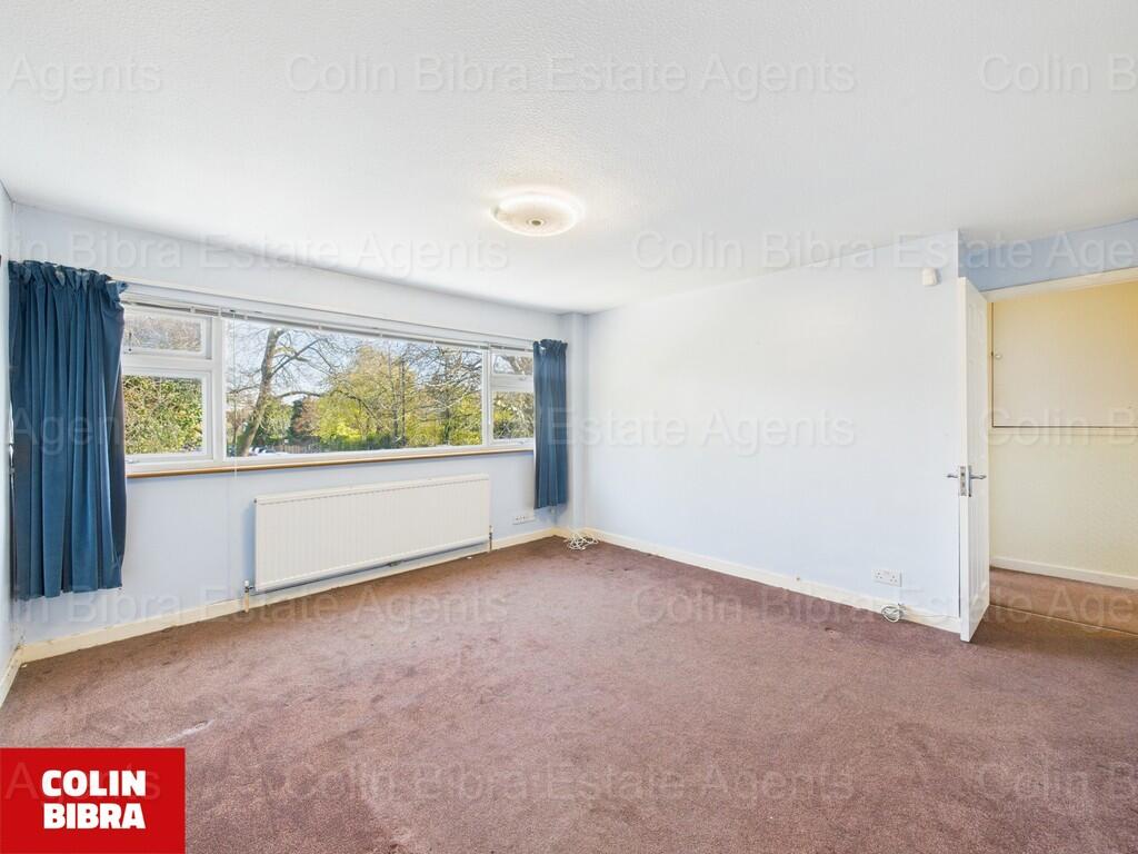 CAM04175G0-PR0064...