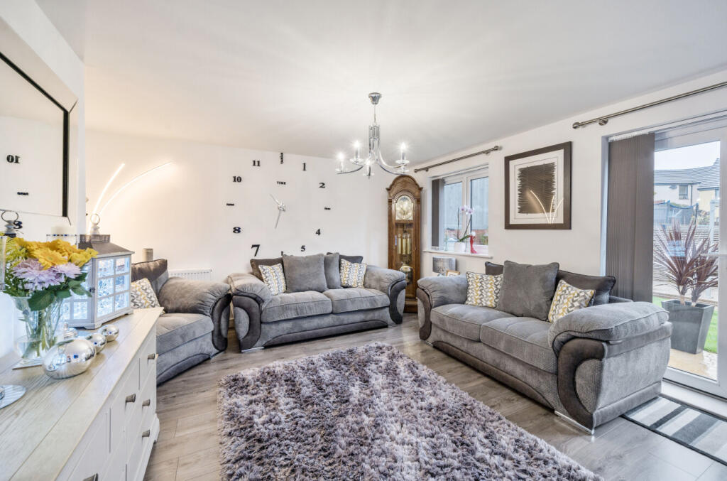 1345727-15-68aed8...