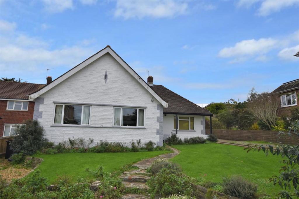 Front Elevation.JPG