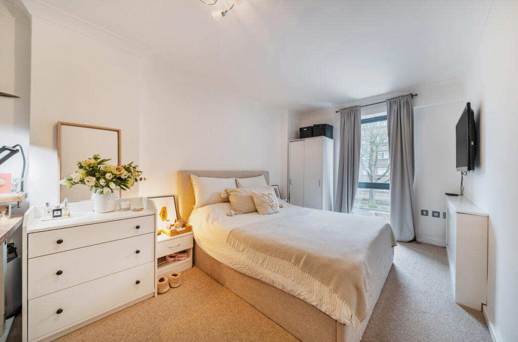 1389360-19-6943eb...