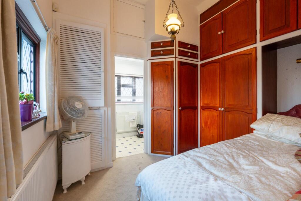 bedrooms-1.jpg