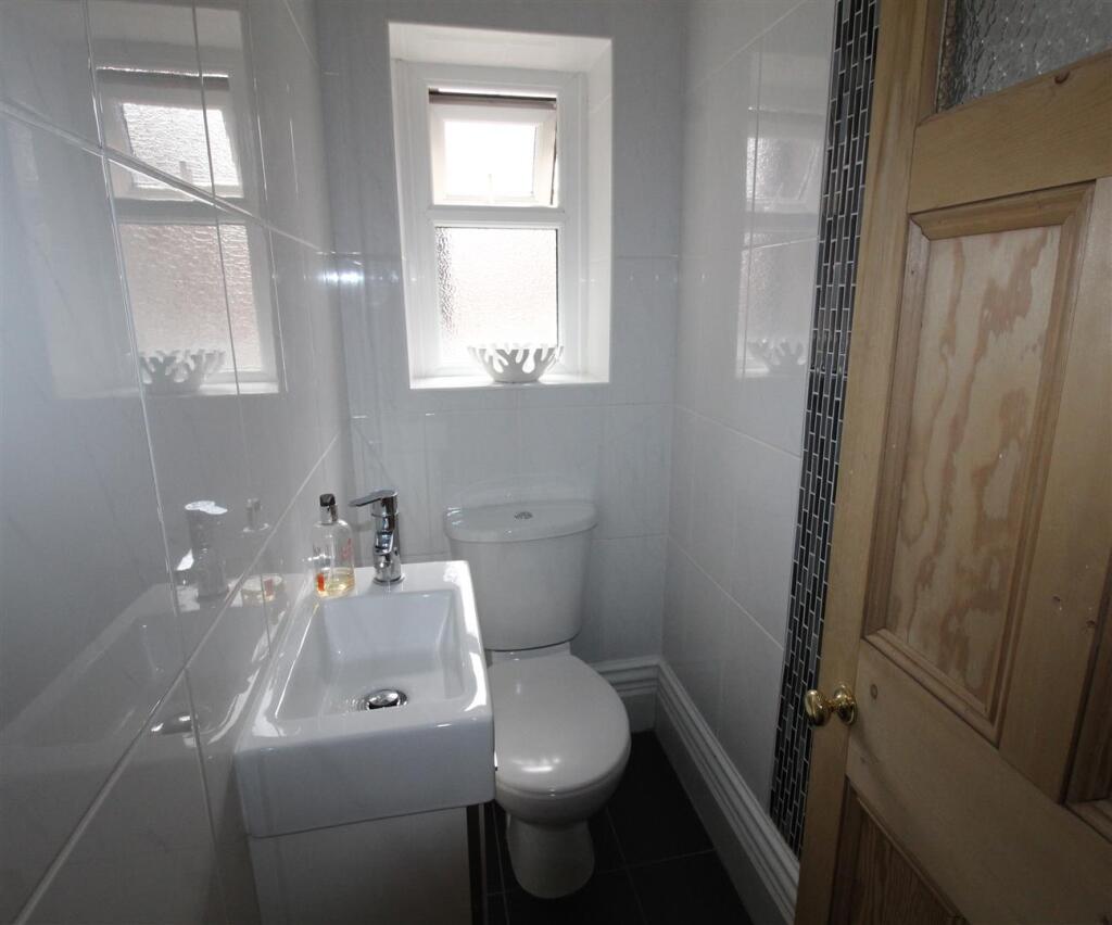 St Thomas Road, 14 WC.JPG