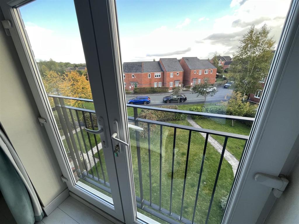 Juliette Balcony.jpg