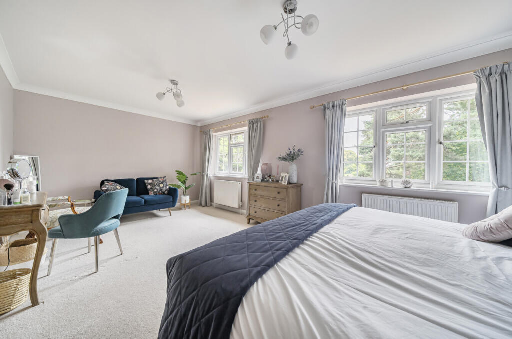 1317168-16-686555...