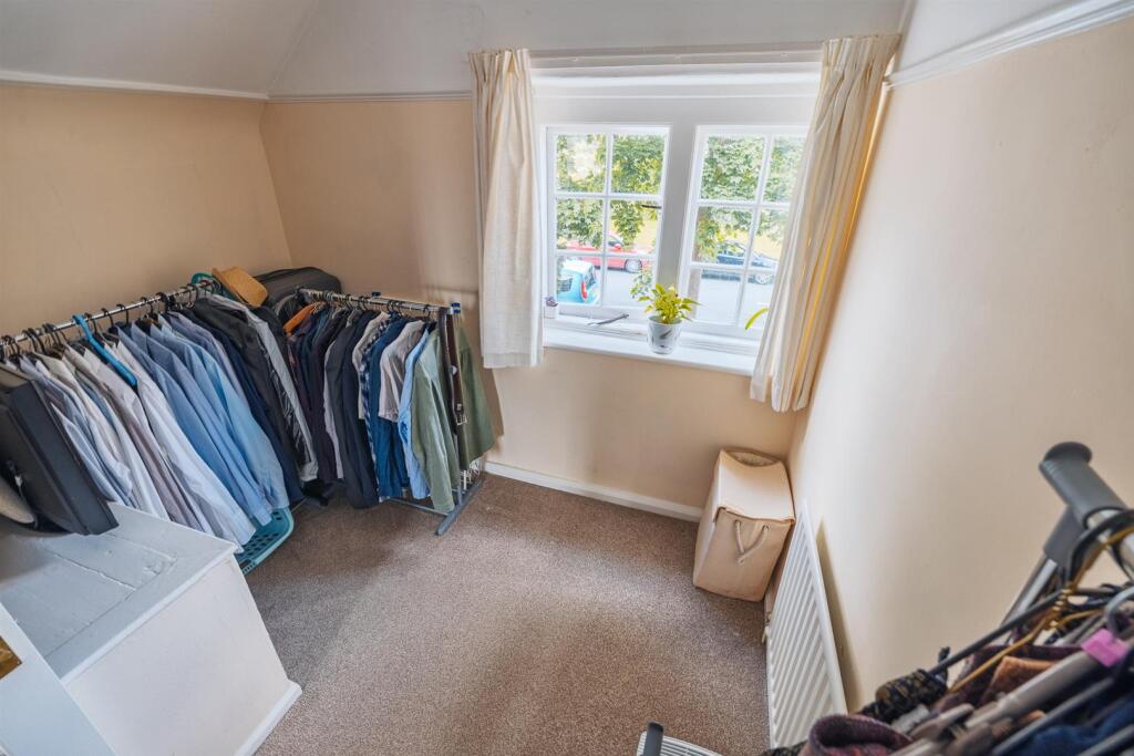 36 Circular Dr-41.jpg