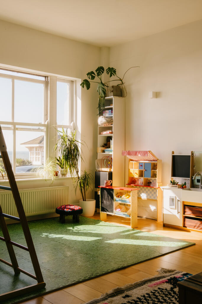 Croft-StLeonards-GrandParade-Interior-4