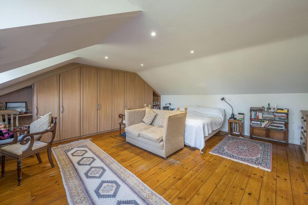 Master Bedroom 2