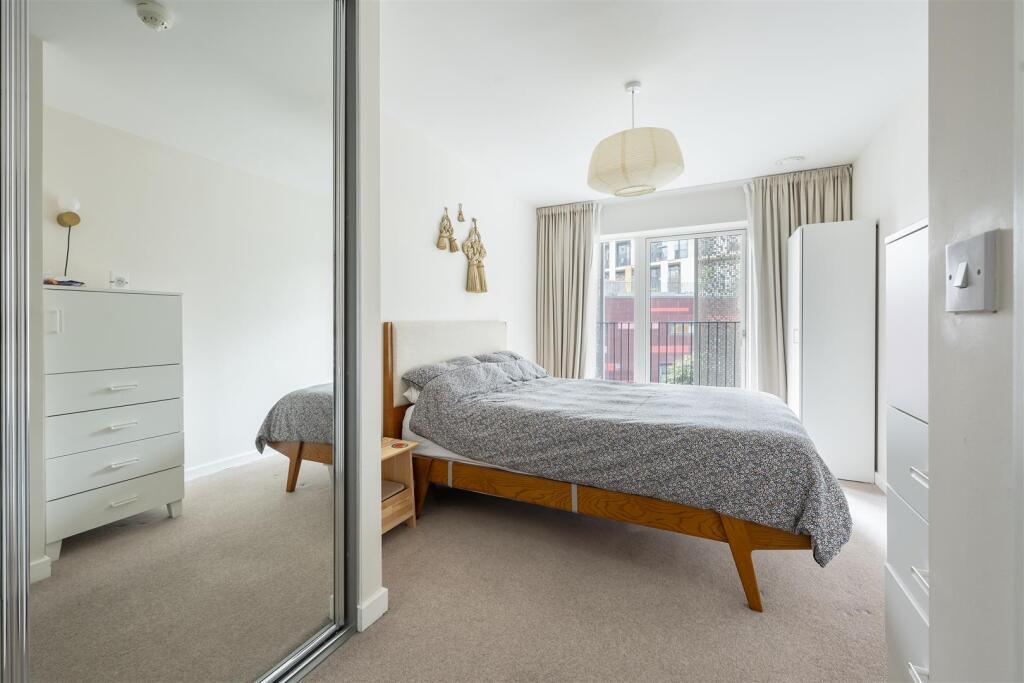Atkins Square, Dalston Lane E8