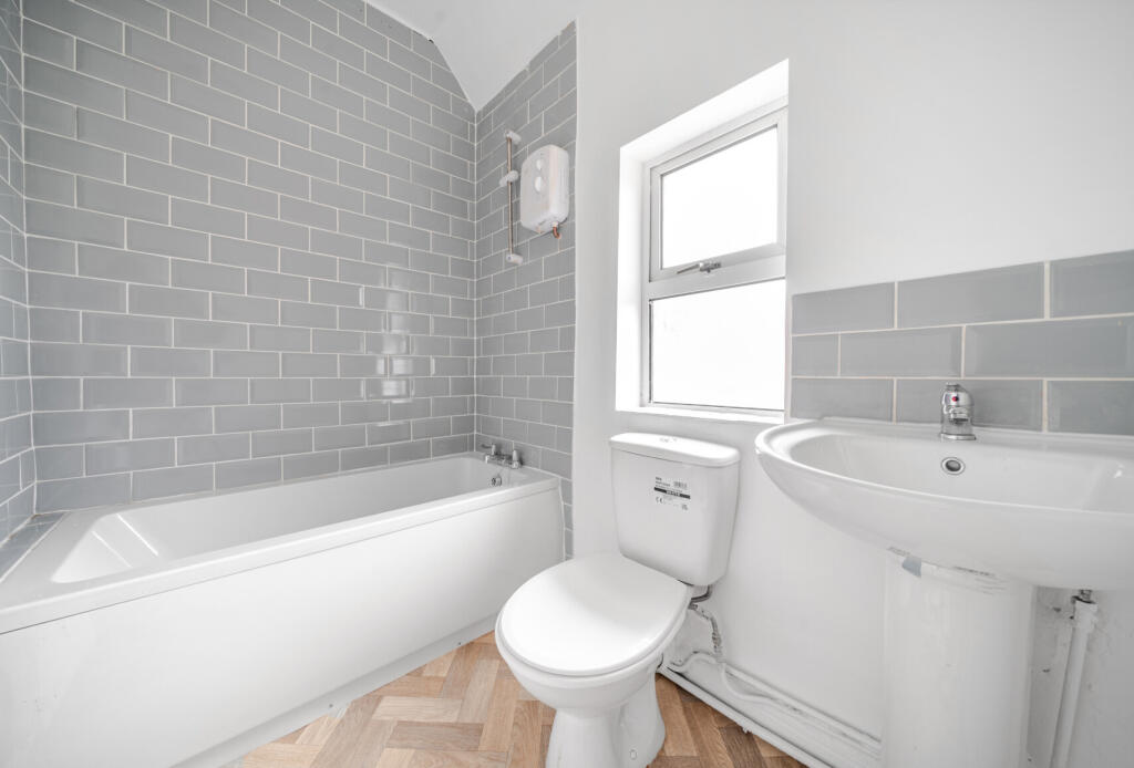 1369784-14-68f216...