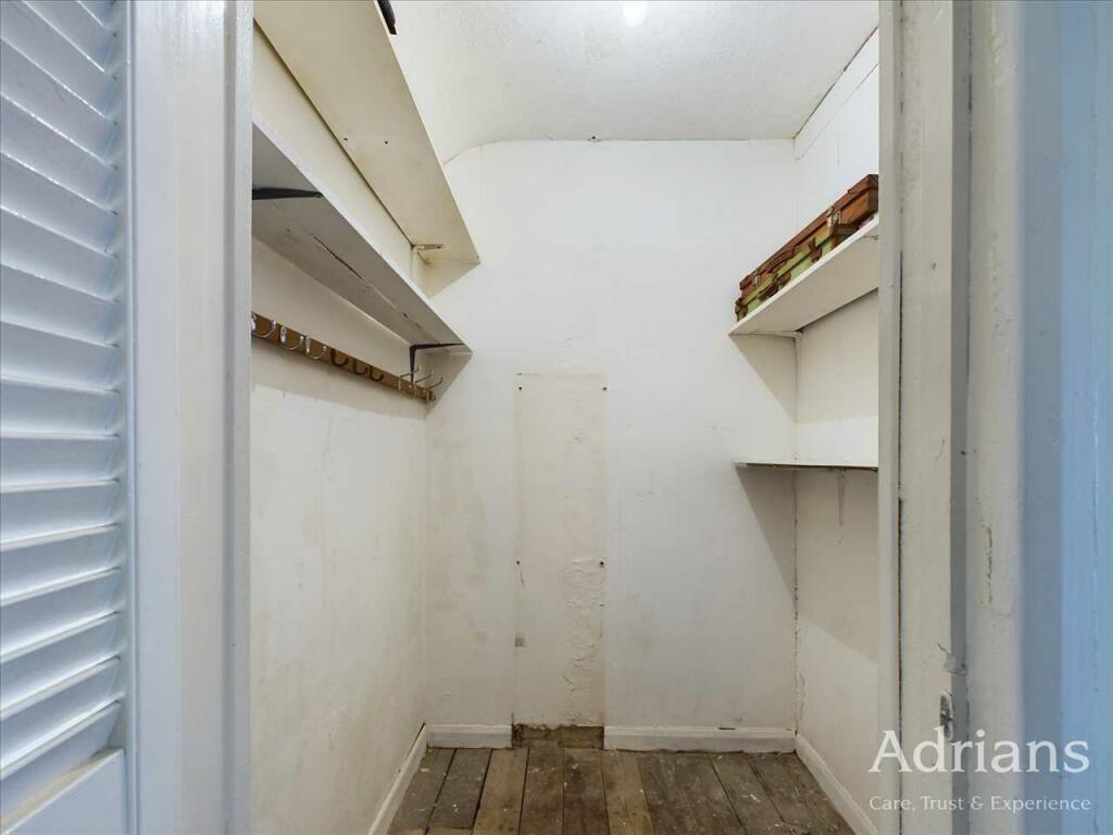 LARGE STORAGE