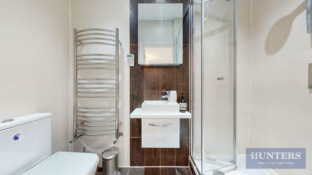 Pramukh Krupa, Chorleywood Road - CVlCes3oniiyxUG9