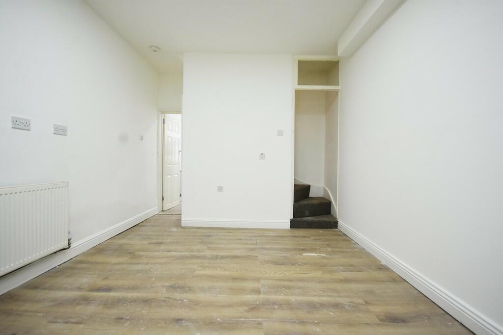 Living room 2-min