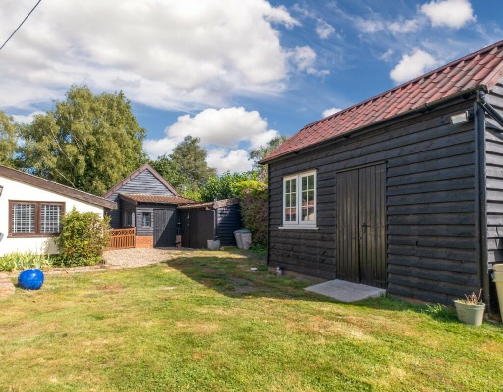 Ivy Cottage-76CRO...