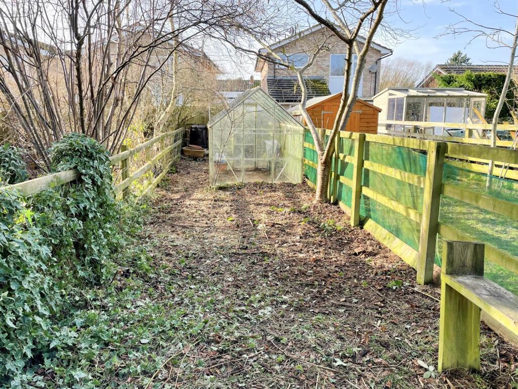 Garden 1.jpg