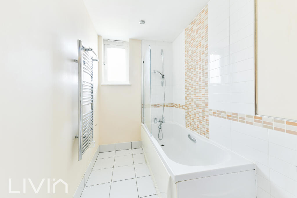 PARK LANE 88 FLAT 16- (5)