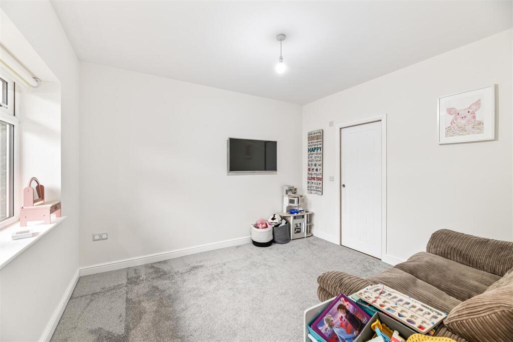 Play Rom/Snug/Bedroom