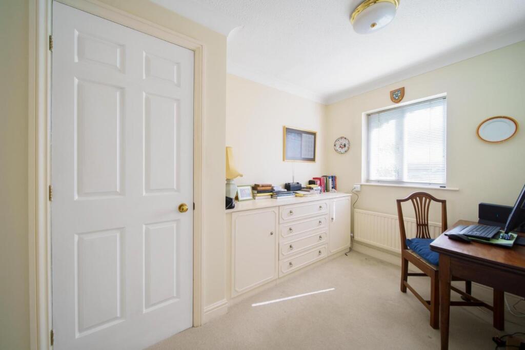 Harlow Court-2.jpg