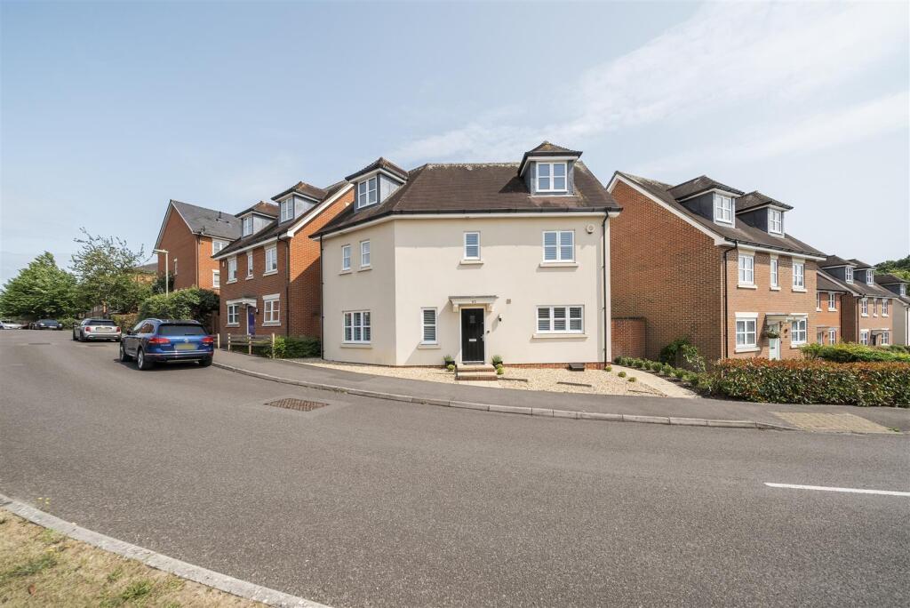 25-1304305-39-68406f2fbee48-ARW-25 (1).jpg