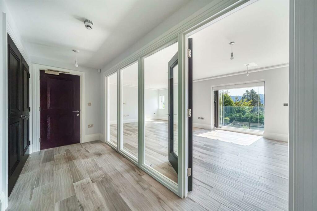 1031563 (14)c-1920.jpg