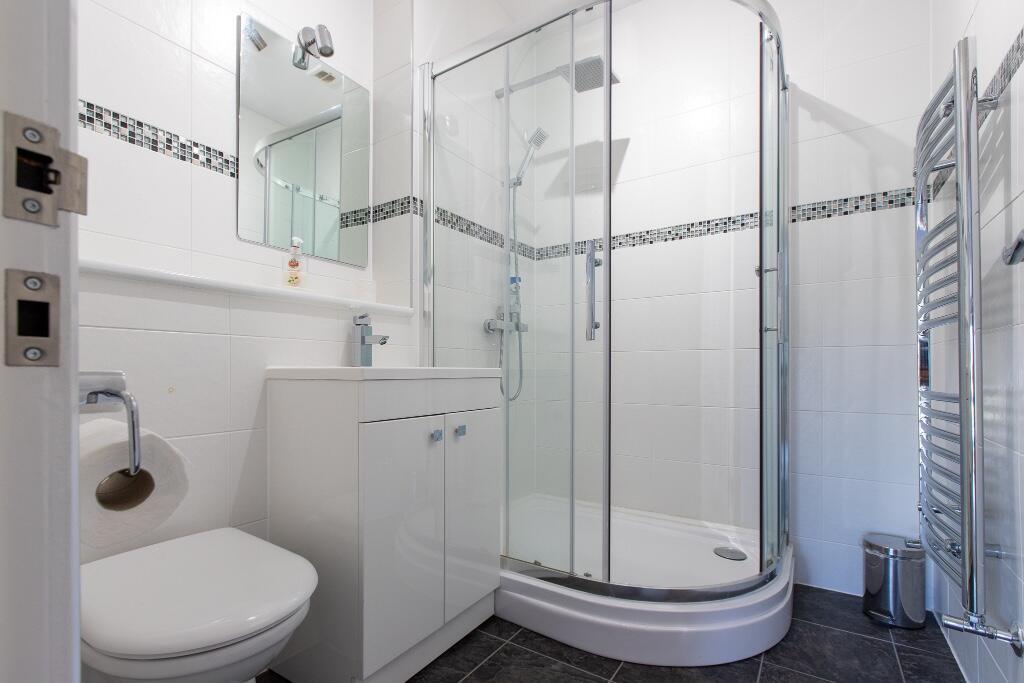 Ensuite