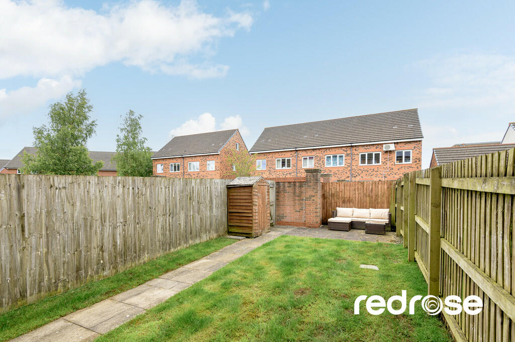 11 Robinson Close...