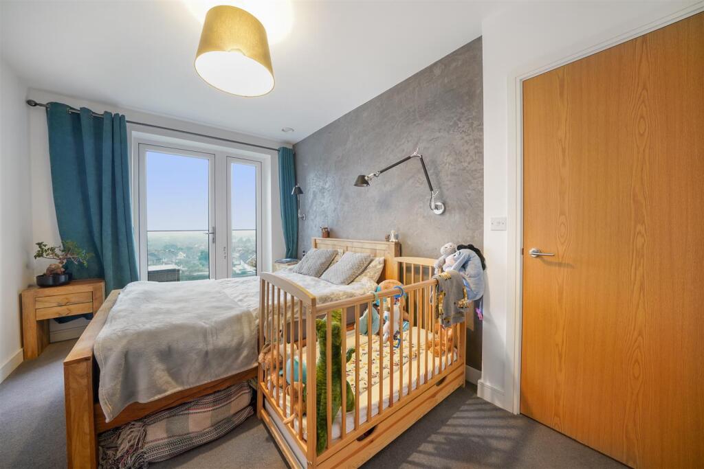 48 Goshawk Court, Ridding Lane - eU1PpcPPY1VnryyZc