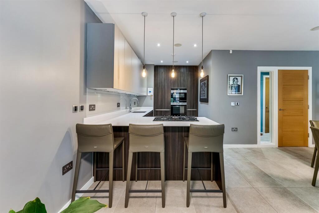 Open Plan Living Dining Kitchen