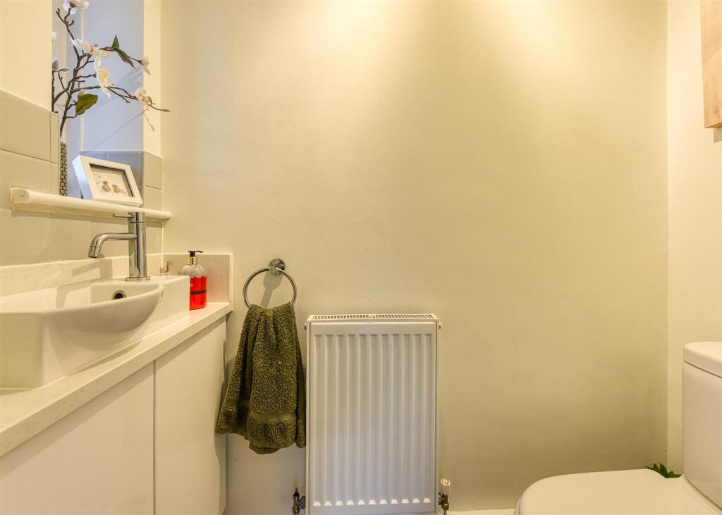 111 Rookery Road-Cloakroom.jpg