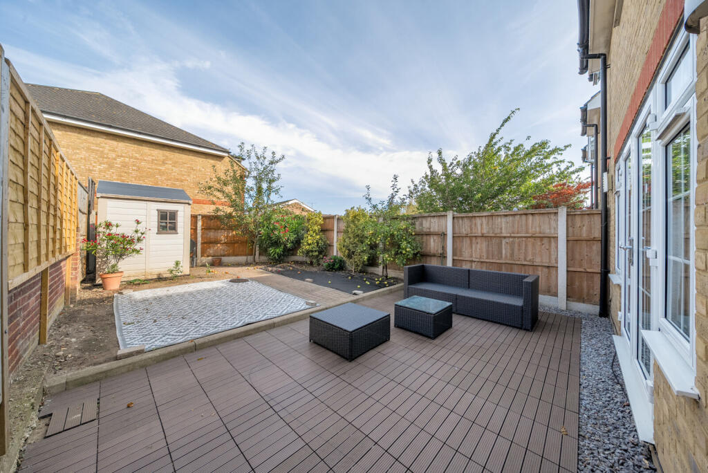 1339734-18-6895d2...