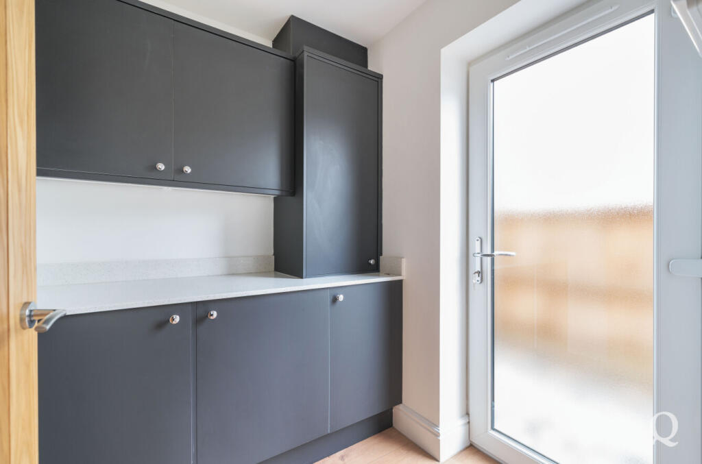 9ceba74b-93de-45e...