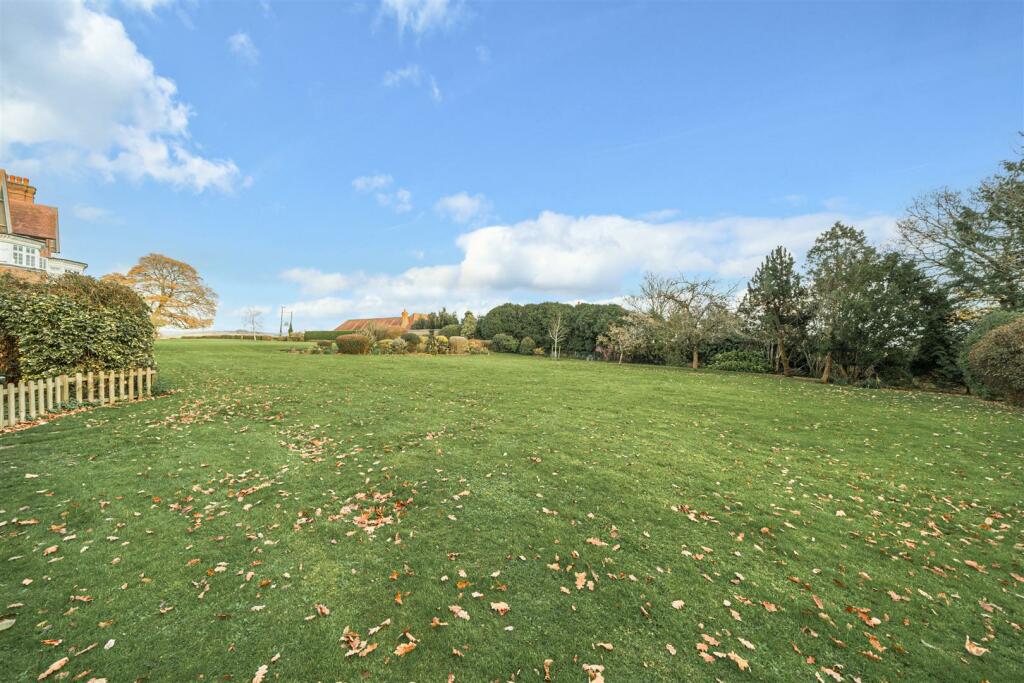 Communal Grounds