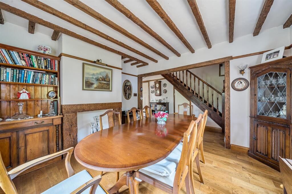 For Sale by Aspire Residential | Crockhurst Hill