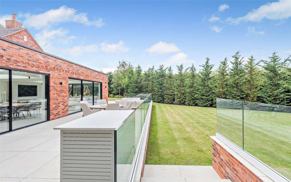 Patio &amp; Garden