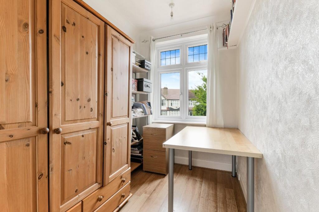 SANDRINGHAM ROAD (6).jpg