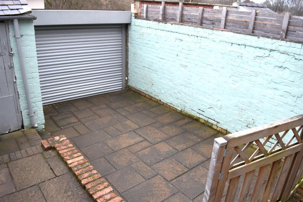 PARKING + OUT BUILDING