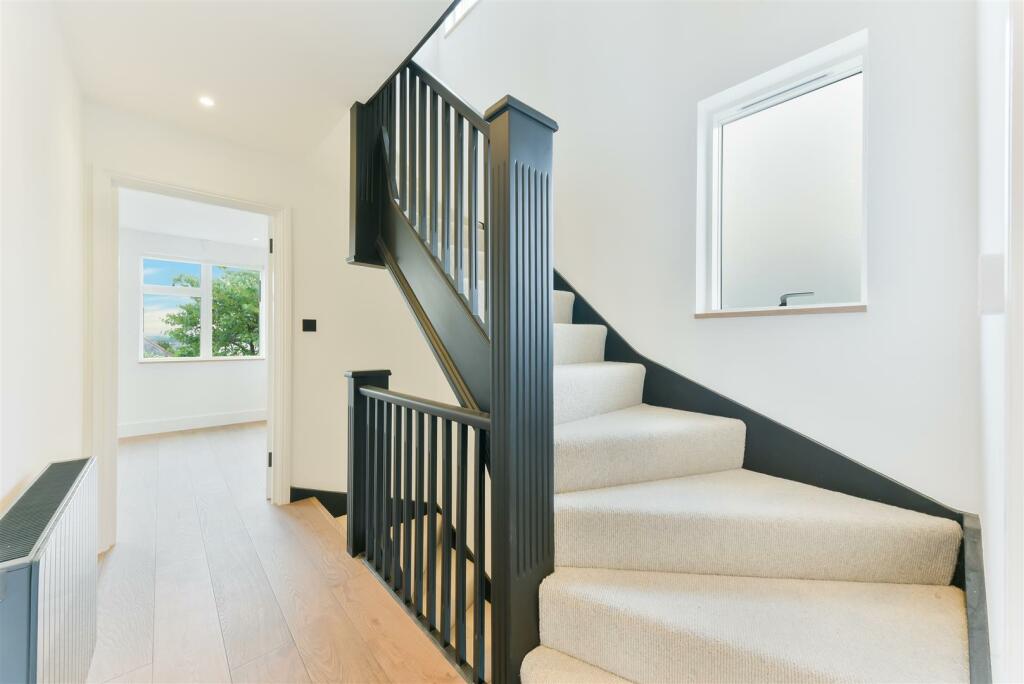 SOUTHRIDGE PLACE, 17- (9).jpg