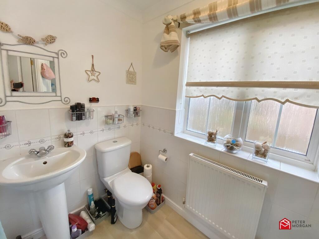 En-suite shower room