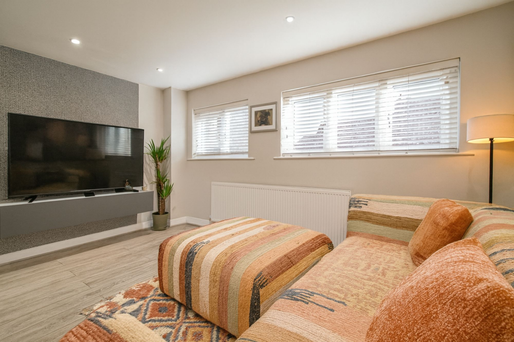 Kitchen/lounge