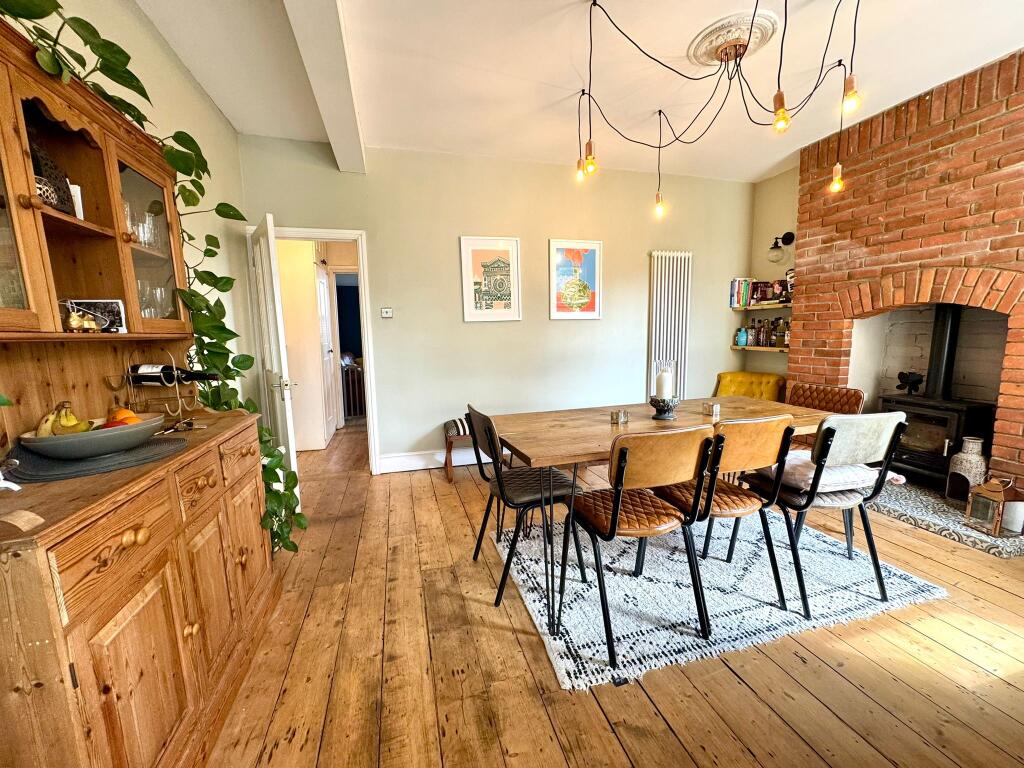 Dining Room 4