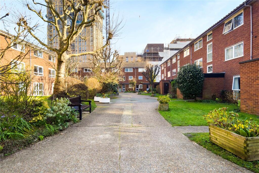 Communal Grounds