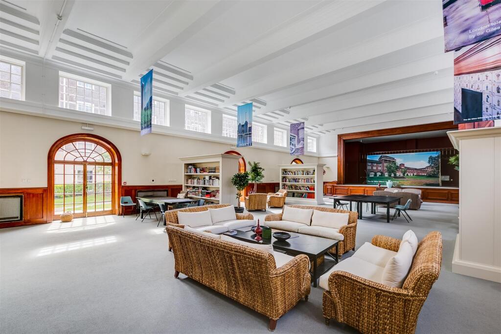 COMMUNAL LOUNGE.jpg