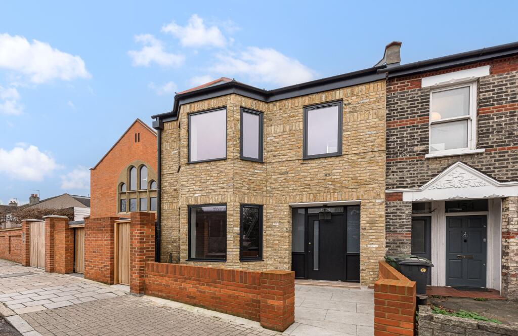EARDLEY ROAD, SW16