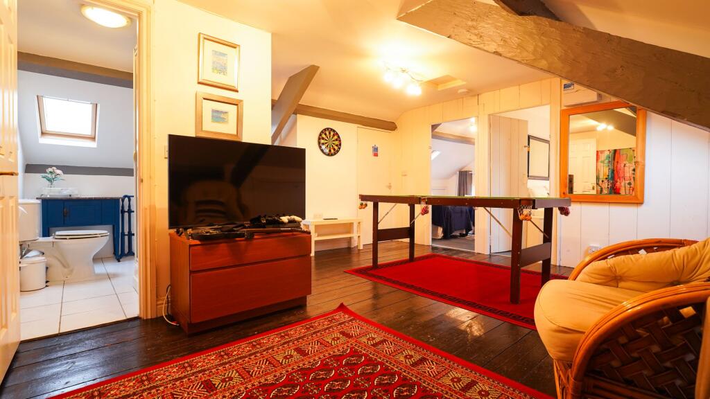 Sitting Room/ Office